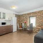 Cozy In Sveti Vid Dobrinjski